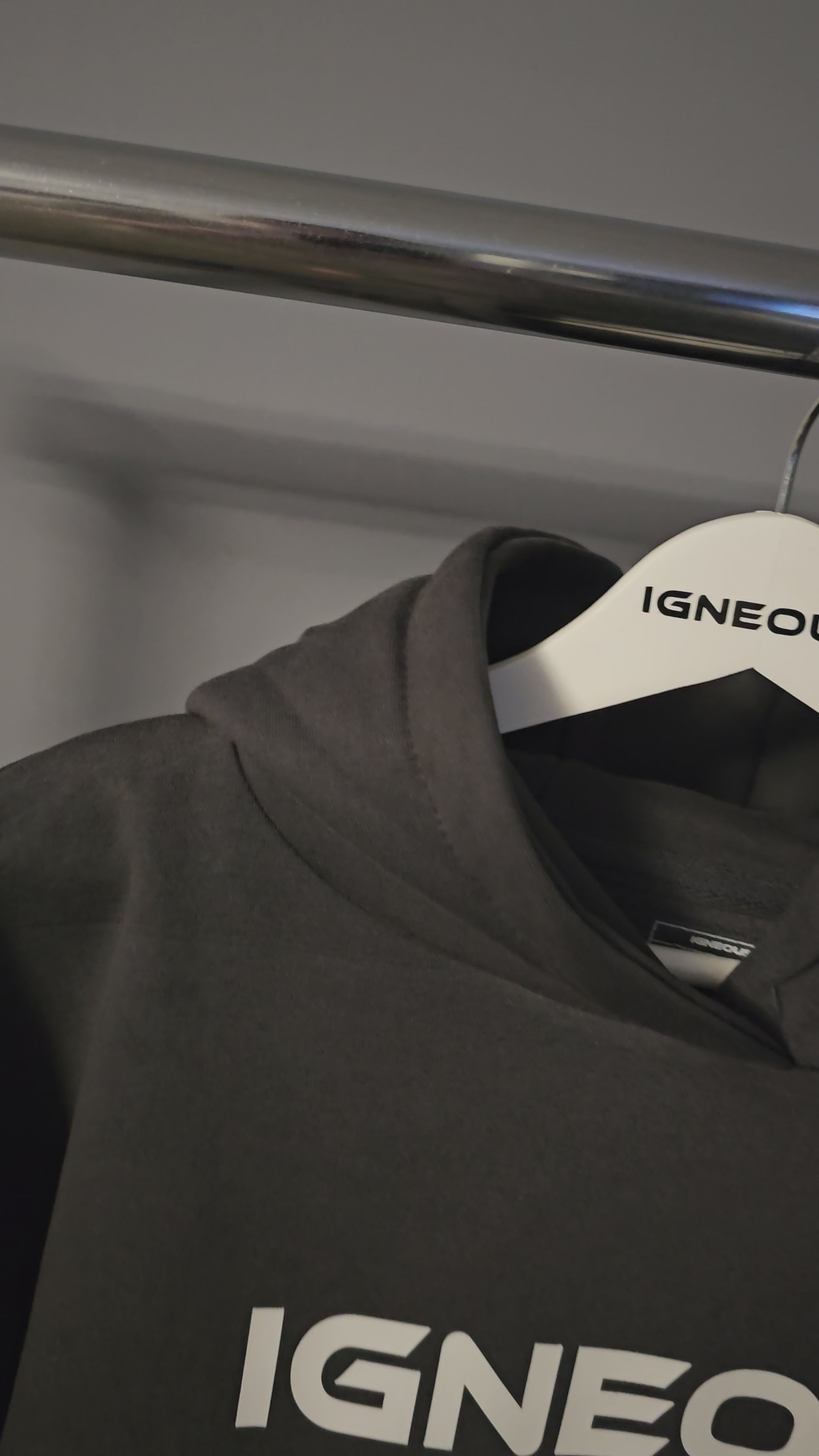 OVERSIZED IGNEOUS HOODIE charcoal