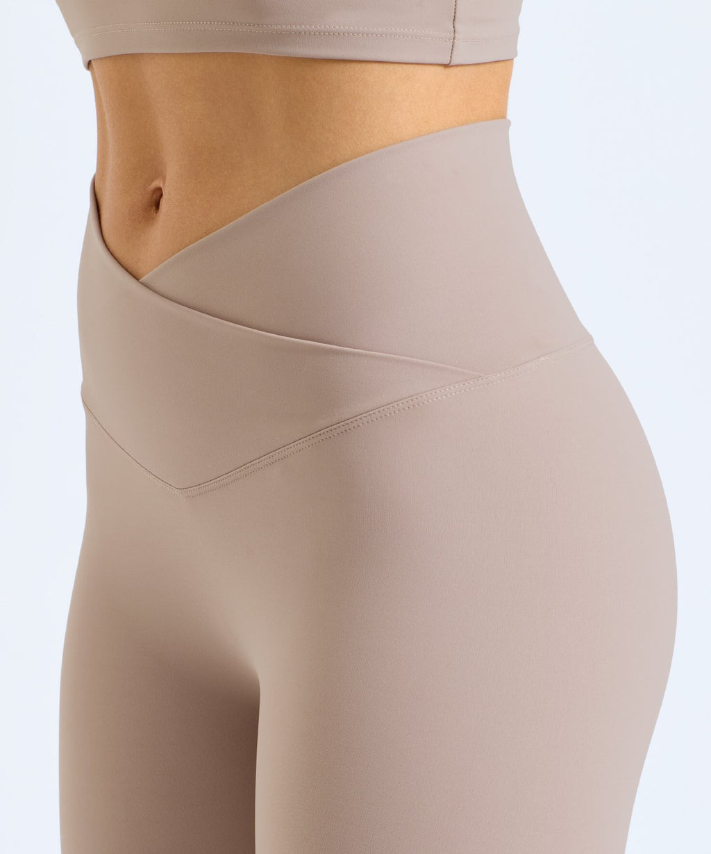 IGNEOUS Luxe crossover leggings